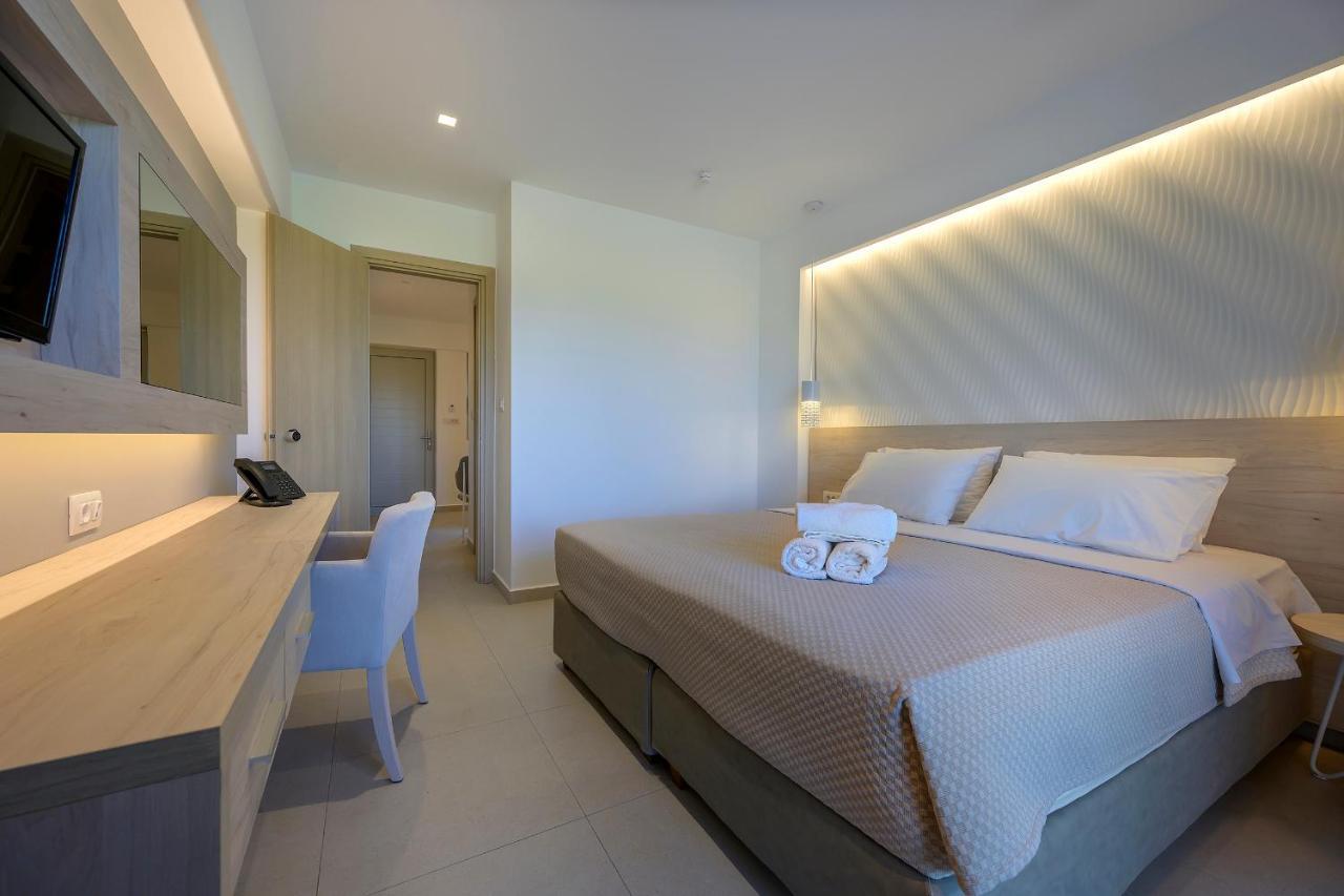 Mythos Suites Hotel Tigaki Exterior foto
