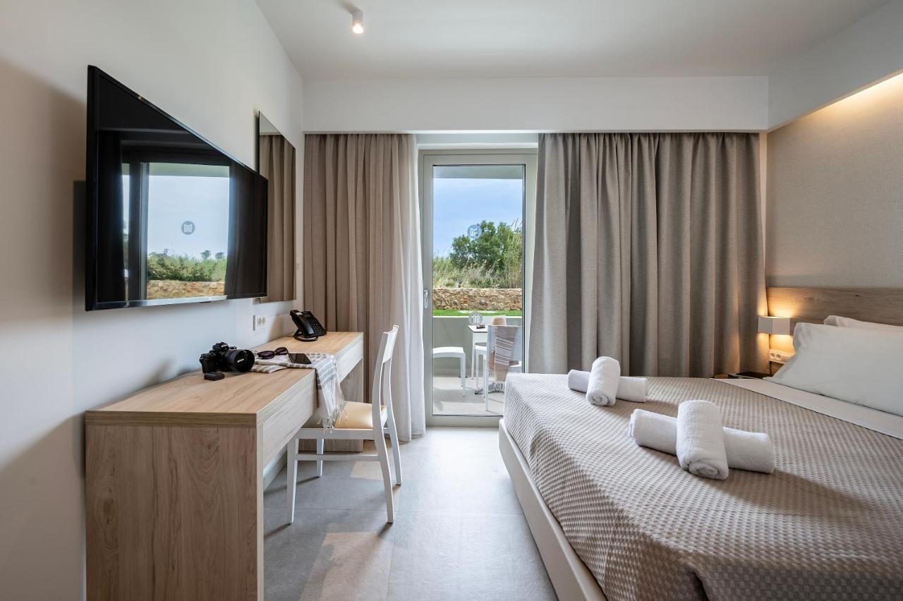 Mythos Suites Hotel Tigaki Exterior foto