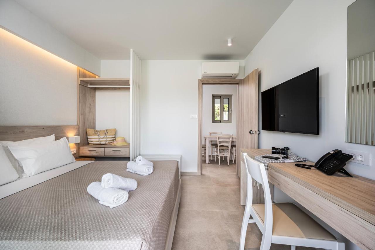 Mythos Suites Hotel Tigaki Exterior foto